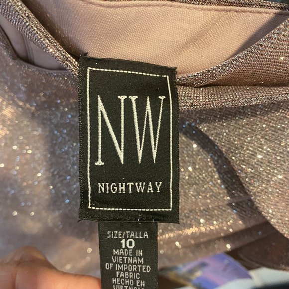 Shimmer jumpsuit - shine for New Year's Eve, Holiday and Wedding celebrations - Picture 7 of 14